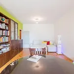 Beautiful Flat In Central Location By Flat Mаnager