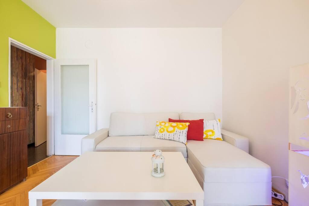 Beautiful Flat In Location By Flat Mаnager * Sofia